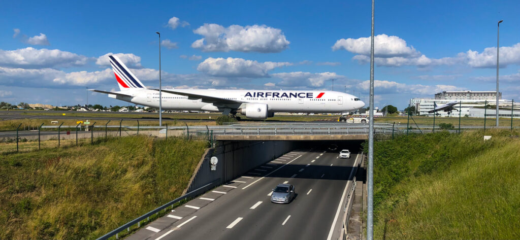 Charles de Gaulle Airport (CDG/LFPG) - Airport Technology